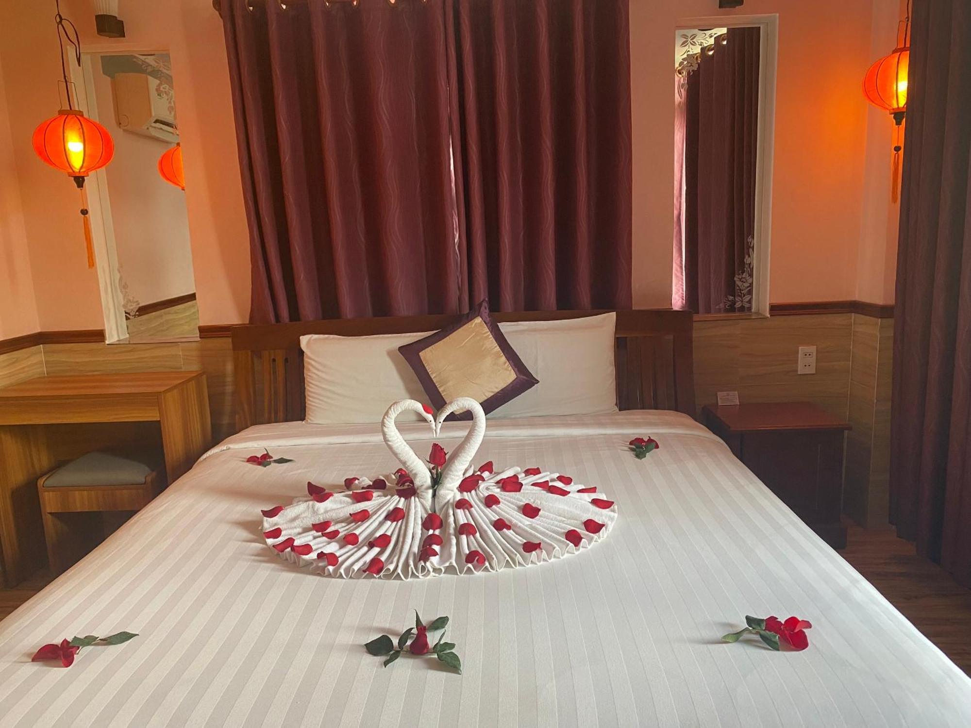 Hoa My II Hotel Hoi An Bagian luar foto